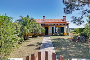 Casa Lady D'Avila